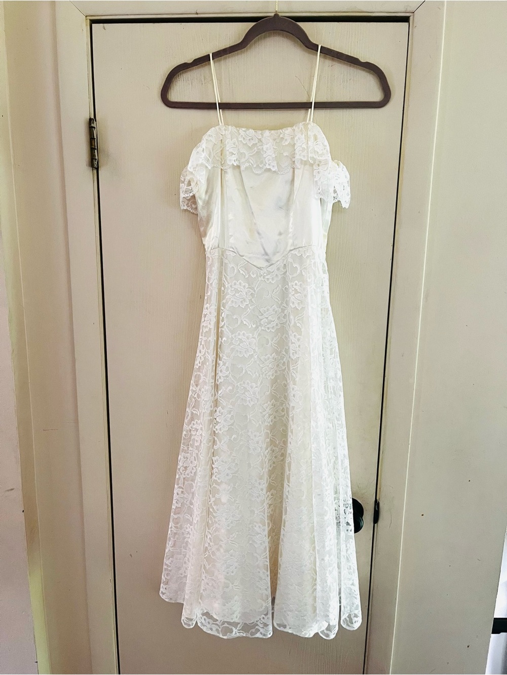 VTG 80s Victorian Revival Lace Wedding Dress Union Tag Romantic Bridal Gown XXS